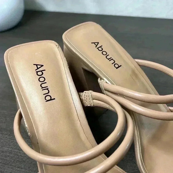 Abound Austin Block Heel Sandals Size 7.5M (Cosmetic Damage) - Picture 6 of 12